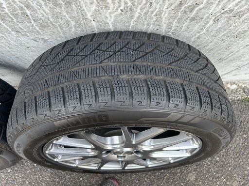 CH-R スタッドレスタイヤ（ホィールセット） 年内近隣の方手渡し可です