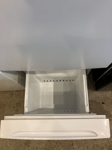 YAMADA 2018年製 冷蔵庫 156L YRZ-F15E1 ヤマダ 156L 冷凍冷蔵庫 YRZ