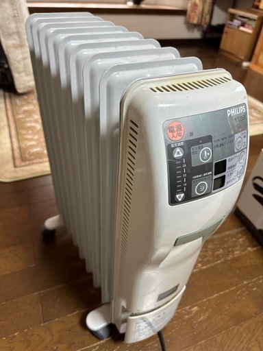 【送料込】PHILIPS オイルヒーター PHILIPSのオイルヒーター