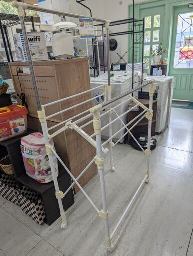 K262  洗濯物干し