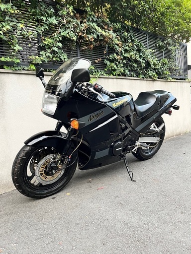車検二年付！カワサキ GPZ400R 美車 D3 低走行5800キロ 人気の黒×金 エボニー 多数整備済み エンジン始動動画有 ( cbr gpz fzr gsxr zxr ) 車検二年付 カワサキ GPZ400R 美車 D3 低走行5800キロ 人気の黒