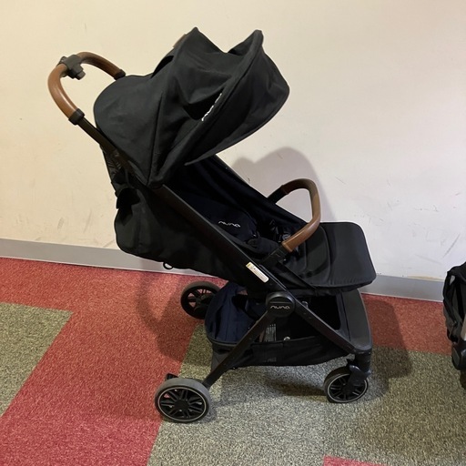 【新品未使用】nuna ピパ・ネクスト N キャビア【未開封】 ワンオーナーnuna ベビーシート ピパ・ネクスト N nuna ベビーシート