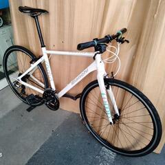 Bianchi ROMA 4 クロスバイク ホワイト 横浜市受け取り限定！ Bianchi ROMA 4 クロスバイク ホワイト 横浜市受け取り限定