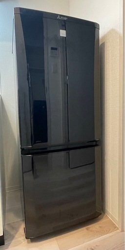 送料無料☆三菱 146L 冷蔵庫 【MR-P15T-B】 30日迄！送料無料☆三菱