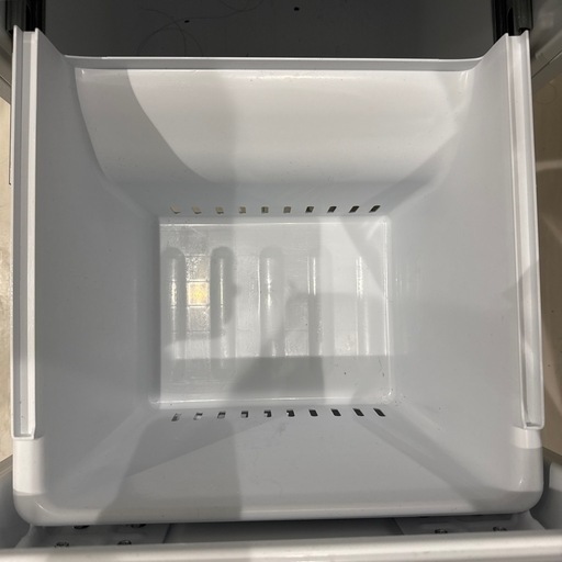 直接取引限定•江戸川区】冷凍冷蔵庫 YRZ-F15J 156L 直接取引限定•江戸川