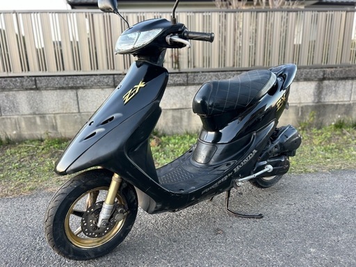 違い確認 ⭐️AF35.DioZX規制前フルパワーモデル⭐️前後タイヤ・バッテリ