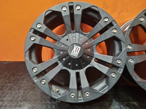 XD SERIES KMC XD778 社外ホイール 20インチ 4本 9J5HPCD139.7/150+35 