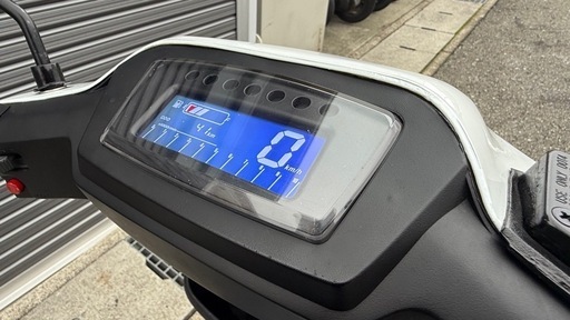 アドレスv100 フルレストア カスタム 走行15700km 激速2st 神戸