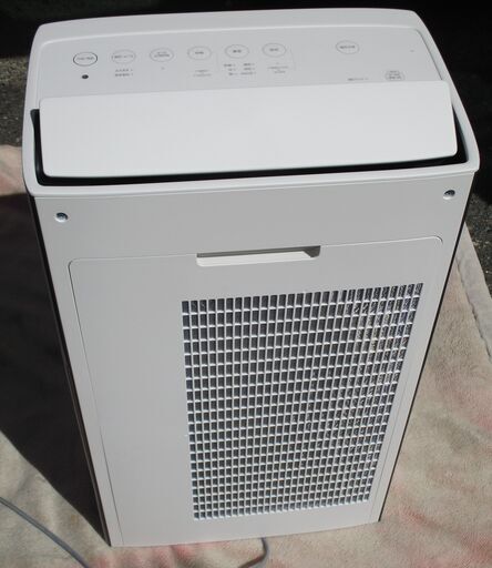 SHARP 23年製 加湿空気清浄機KI-PX70-W ホワイト シャープ KI-PX70-W [