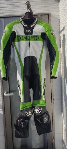 BERIK 革ツナギ ブラック/ホワイト ベリック 革ツナギ BERIK 革ツナギ