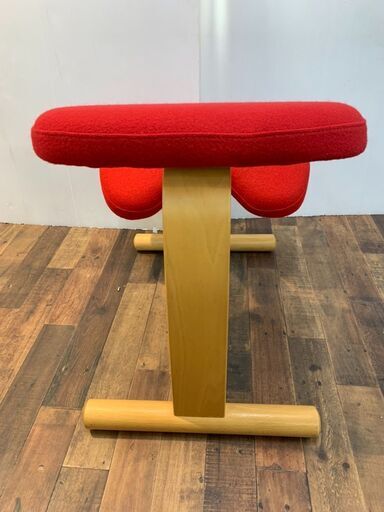 リボ / Rybo バランスチェアイージー 北欧 ノルウェー 姿勢 猫背 中古