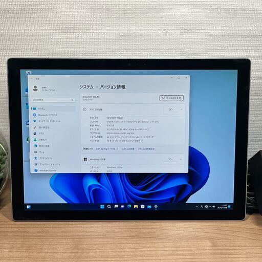 お買い得美品〉1119 Microsoft Surface Pro5 第7世代 8GB/256GB i5