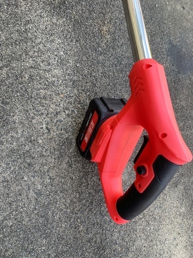 バッテリー式草刈機　美品