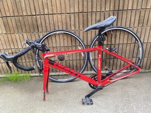 ロードバイク ジャイアントDEFY3　 2013年モデル純正 ロードバイクジャイアント DEFY3 2013年モデル純正