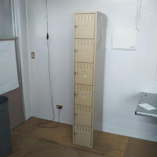 USA ヴィンテージ ロッカー　2段式金属製ロッカー　PENCO社製 USAロッカー6段 USA ヴィンテージ ロッカー 2段式金属製ロッカー