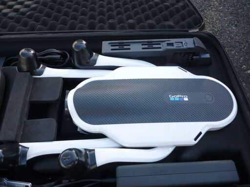 美品　ほぼ未使用　GoPro ゴープロ ドローン　カルマ　 Karma　QKWXX-511-JK　Karma　Drone　ドローン本体　生産終了モデル 美品 ほぼ未使用 GoPro ゴープロ ドローン カルマ Karma QKWXX-511-JK