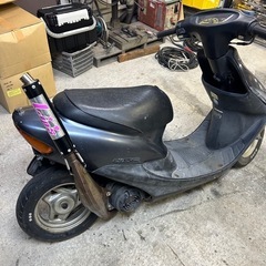 レア物、ホンダDio ZX AF35-1053970 前期値下げしましたただいまお話し中