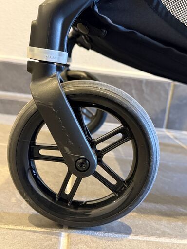 サイベックス メリオ カーボン (2023年) キャンバスホワイト