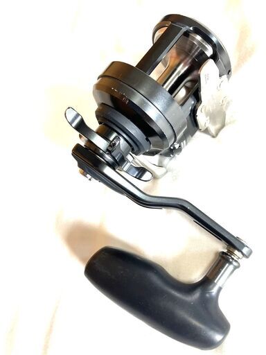 シマノ 19オシアジガー Fカスタム3000HG（右ハンドル） 19