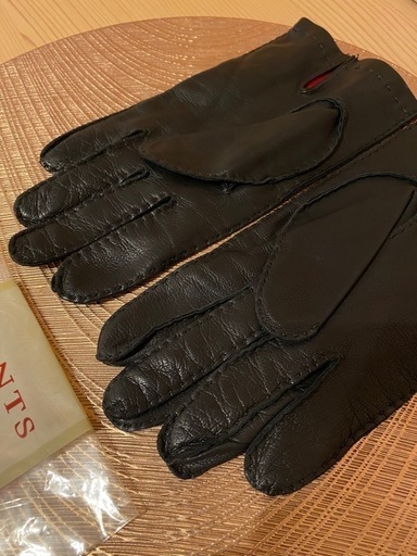 ☆美品 DENTS ハンドソーン レザー手袋 8½サイズ　globe☆ ☆美品 DENTS ハンドソーン レザー手袋 8½サイズ globe 美品 DENTS