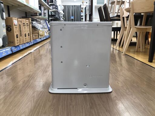 トヨトミ 煙突式石油ストーブ HR-FX65