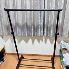 LYNN HOLLYN リンホーリン 大塚家具 ナイトテーブル コンパクト サイドテーブル|江別市のリサイクルショップドロップ - コーナー、 サイドテーブル
