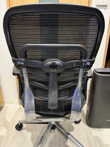 ウチダ アクトディア 肘置き付事務椅子 黒『中古良品』複数入荷！