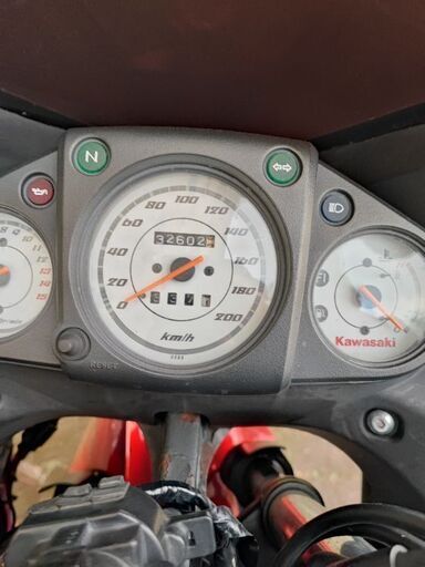 Ninja250r（話し中）メーター読み走行距離３２６０２キロです。 Ninja250r（話し中）メーター読み走行距離32602キロです。