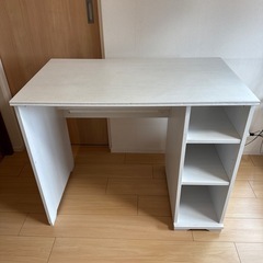IKEA 学習机 白の中古が安い！激安で譲ります・無料であげます｜ジモティー 