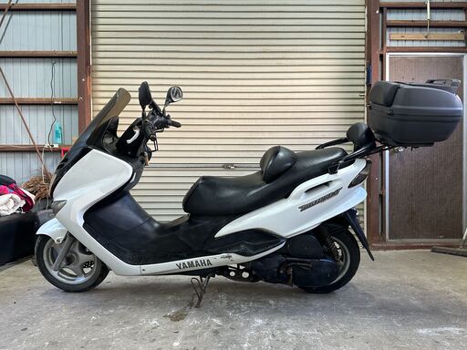 ⭕️マジェスティ125Fi ⭕️リアボックス付き/LEDヘッドライト/イモビキー/柏市 ⭕️マジェスティ125Fi ⭕️リアボックス付き/LEDヘッドライト