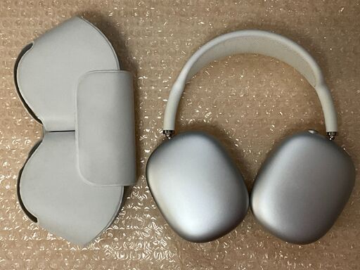 AirPods MAX シルバー 箱付き AirPods MAX 箱、充電コード付き AirPods