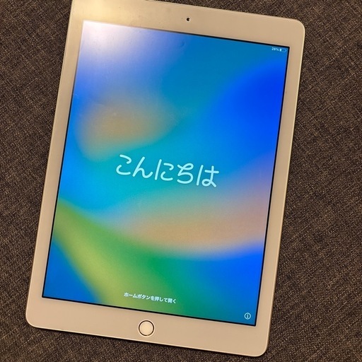 中古品》 iPad mini4 16GB