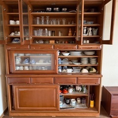 【ジモティ来店特価！！】食器棚　アンティーク風　J-0868 ジモティ来店特価！！】食器棚 アンティーク風 J-0868