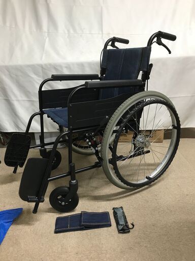 【北見市発】ミキ MiKi 車椅子 MLAB-1 黒 介護用品 デニム素材 (E3122wY)