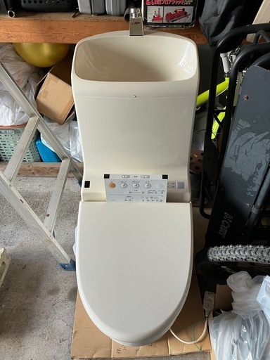 TOSHIBA 温水洗浄便座 SCS-T160 2020年製 クリーンウォッシュ