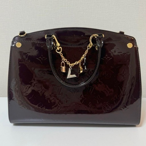 LOUIS VUITTON（ルイ・ヴィトン） ブレアMM ヴェルニ ショルダーバッグ 