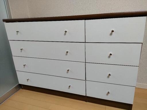 【美品】木製ローチェスト　タンス　4段　ホワイト