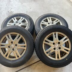 石川県 小松市のスタッドレスタイヤの中古が安い！激安で譲ります  