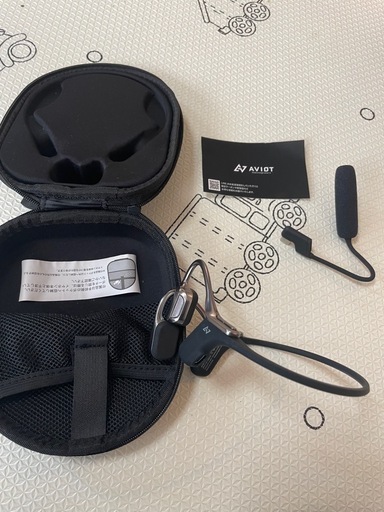 AVIOIT WB-E1M-BK 骨伝導イヤホン メタリックブラック WB-E1M-BK