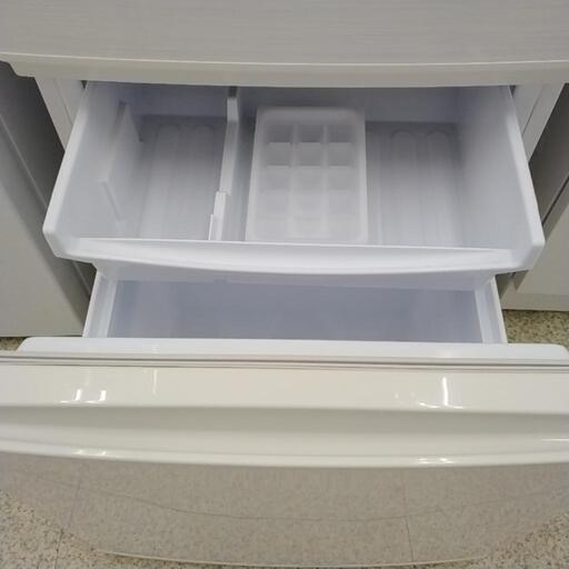 SHARP 冷蔵庫 137L 20年製 TJ8563 冷蔵庫 ホワイト系 SJ-D14F-W [137L