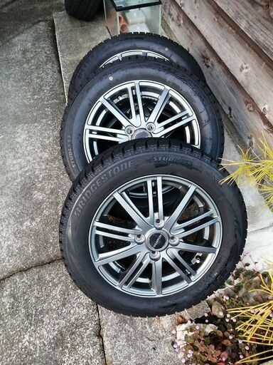 BLIZZAK VRX スタッドレス155/65R14 4本セットバリ溝バリ山 BLIZZAK VRX スタッドレス155/65R14 4本セットバリ溝バリ山 BLIZZAK