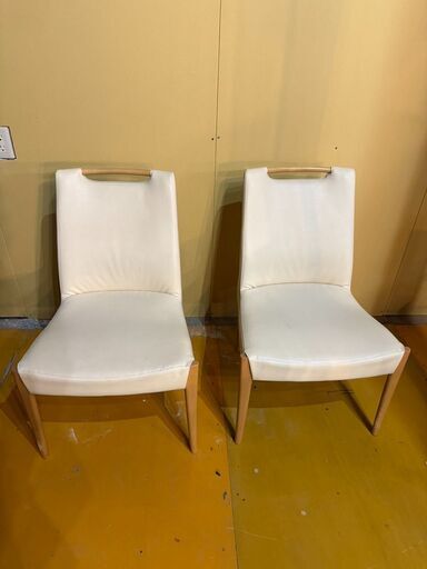 カリモク家具　ダイニングチェア2脚セット