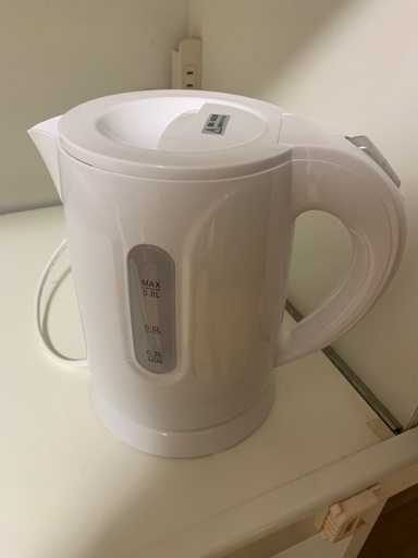 コードレス電気ケトル(家庭用) KTK-08 、です。