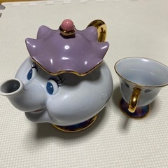 再開しました まだあります ポット夫人ティーポット ディズニーランド