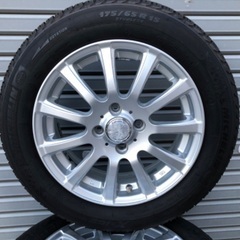 茨城県 荒川沖駅のスタッドレスタイヤの中古が安い！激安で譲ります  