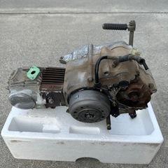 モンキーエンジン12V AB27 引取りで5千円引き