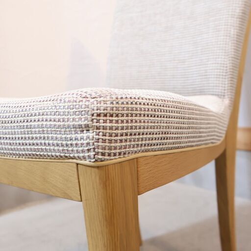 unico(ウニコ)のPLANK ダイニングチェア2脚セットです。しっかりとした