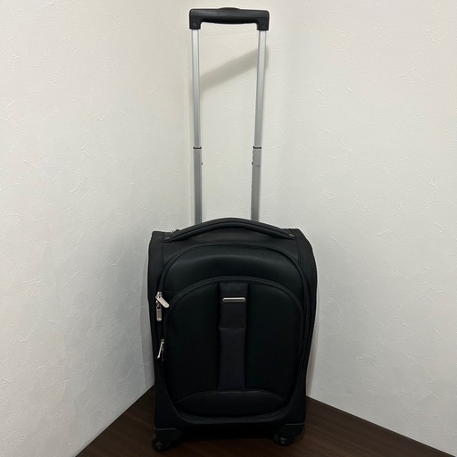 ①ひとつ目 RIMOWAクラシックフライト976.52 2輪スーツケース1号