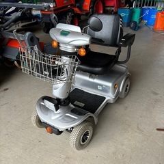 （決定）シニアカー格安で県内であれば＋２０００円で持って行きます 決定）シニアカー格安で県内であれば＋2000円で持って行きます