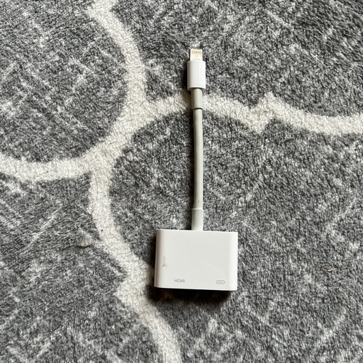 Apple純正HDMI変換器